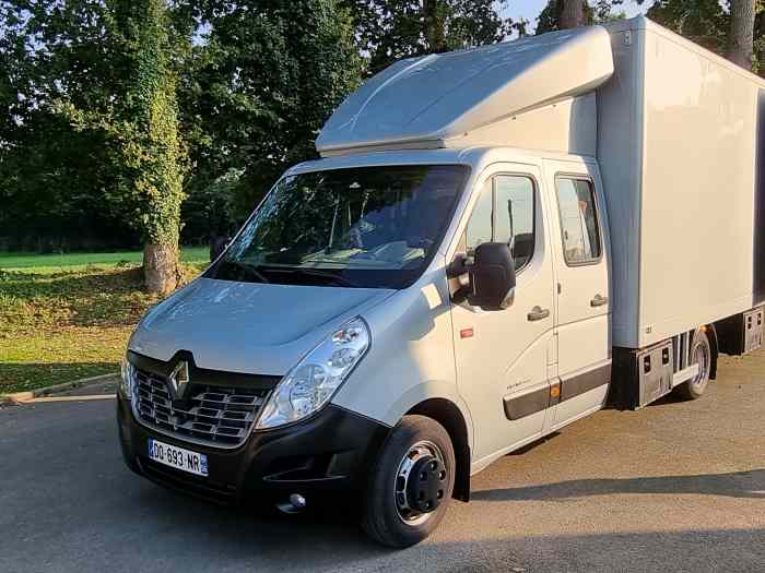 Renault master 4t5 poids lourds 7 places caisse fourgon 4