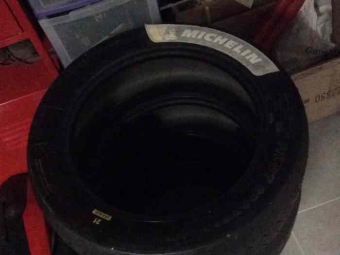 Michelin r21 17 pouce 1