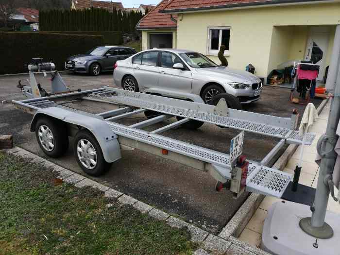 Remorque porte-voiture Knott avec treuil électrique 3