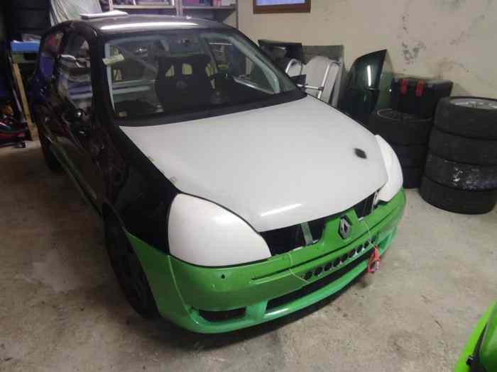 Caisse Clio 2 RS ph2 Cup