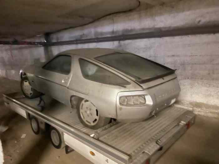 Vend Porsche 928 s pour pièce sans méc...