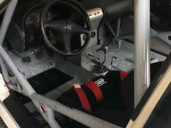 HONDA INTEGRA TYPE R 2200CC (CÔTE) 2