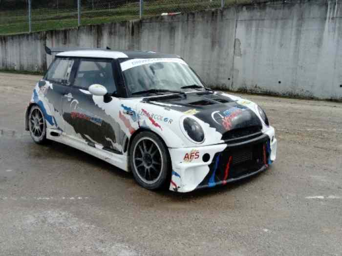 Mini cooper competition