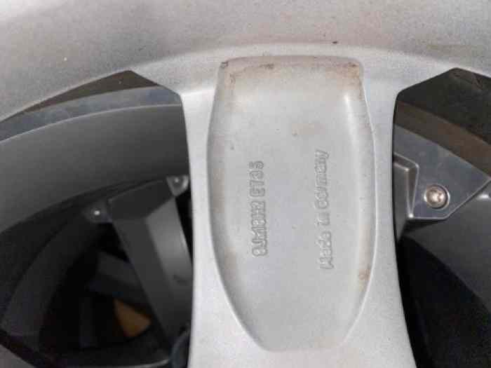 4 Jantes RONAL Audi RS4 montées pneus neige 1