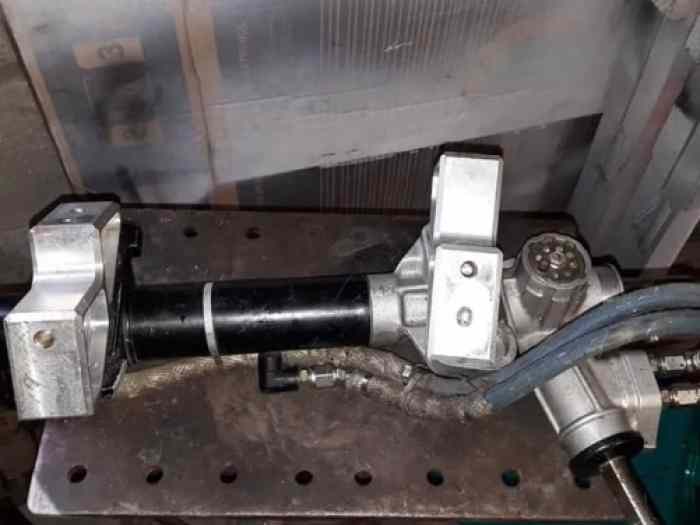 Crémaillère megane kit car usine 1