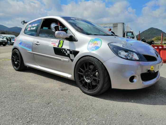 Renault clio 3 rs rally 1