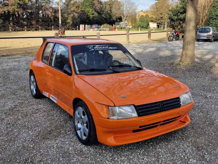 205 maxi