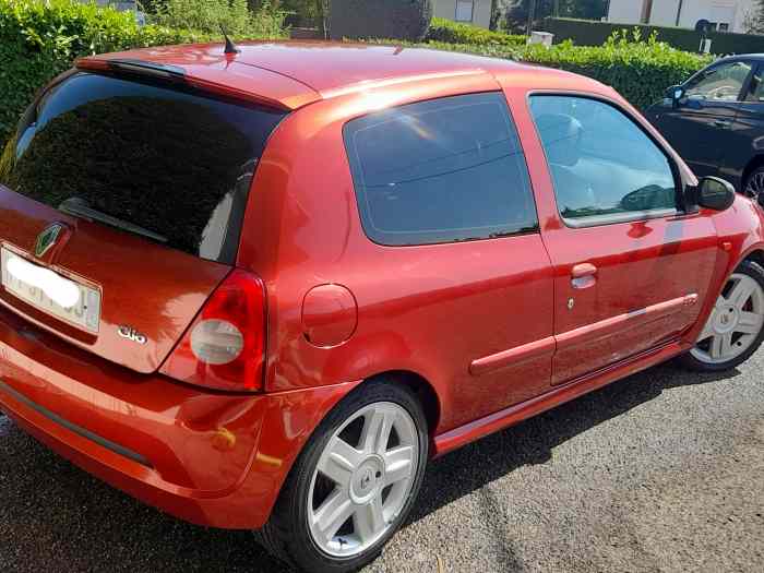 Clio 2 rs