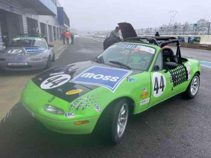 Mazda mx5 roadster cup