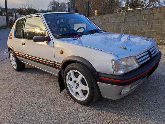 Peugeot 205 1.9 GTI grupo A 0