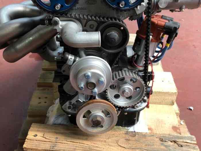 Ford moteur YB Escort mk1 mk2 2
