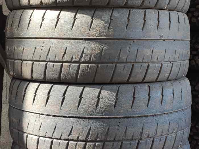 Pneus Michelin et Pirelli 18 pouces 5