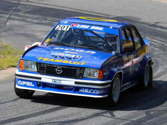 Opel Ascona 400 0