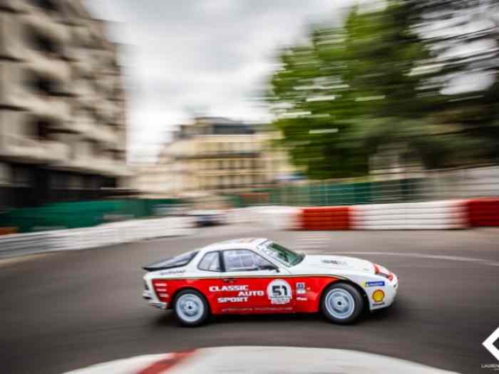 Porsche 944 Turbo “Cup” 5