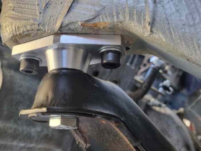 Liaisons rigides berceau / caisse 205/309 2