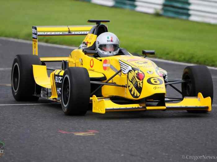 Formula Renault fr2000 highly modified...