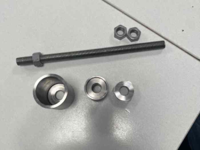Outil d’extraction Silentbloc support ...