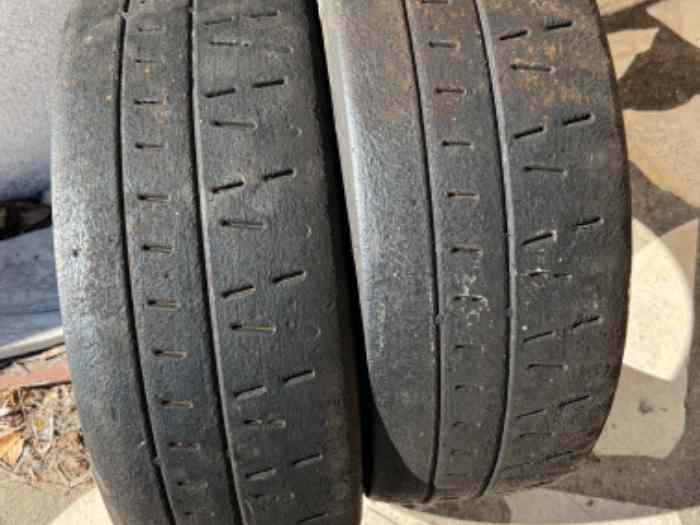 A vendre 2 pirelli rkw7 en 15