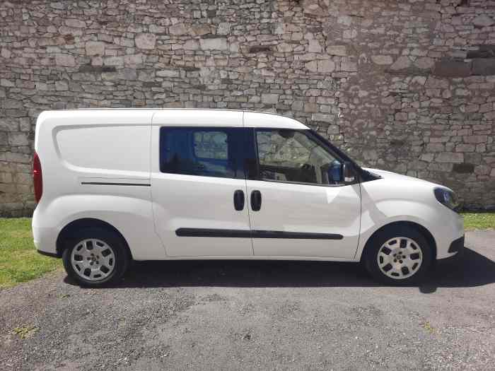 Fiat doblo cargo 1,6L banquette releva...