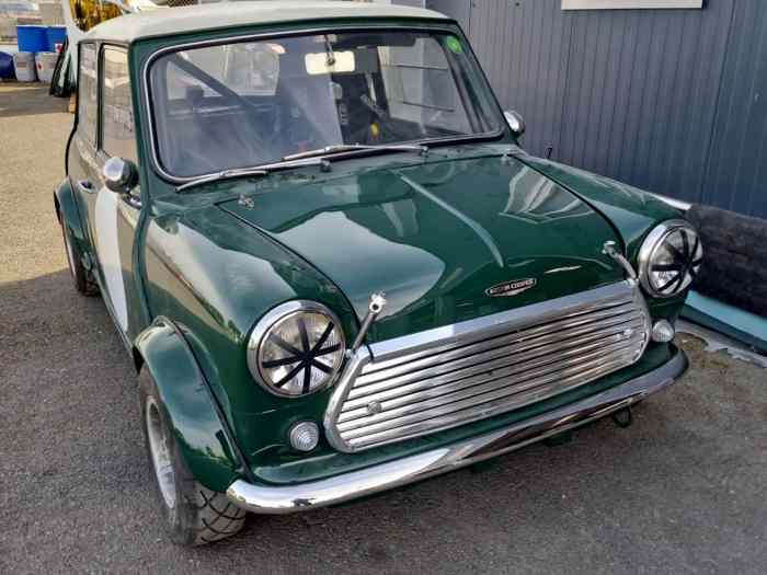 Austin Mini Cooper 1293cm3 passeport FFSA 0