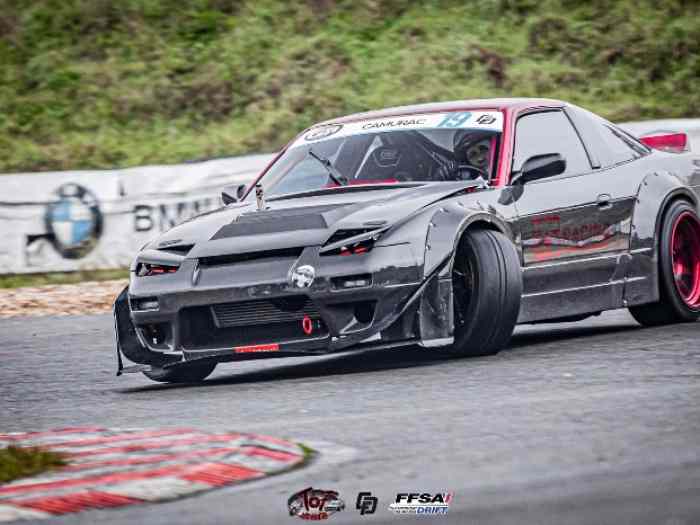 Nissan 200sx s13