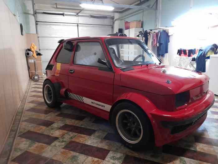 Une des FIAT 126 parmi les plus rapides en CEE. 1