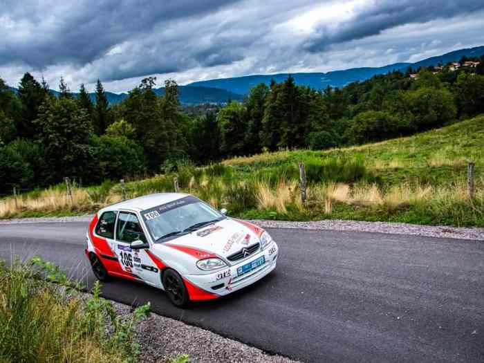 Asg sport auto Loue saxo top N2.