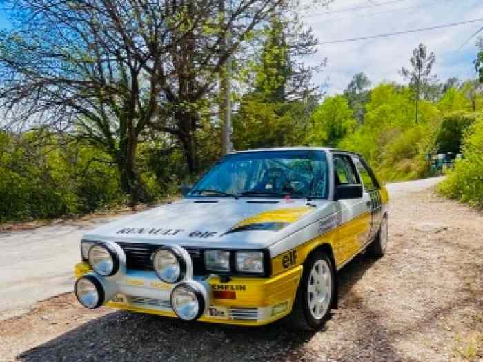 R11 TURBO GRA 180 cv état neuf 0