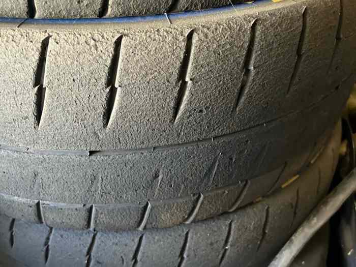 Pneu Michelin M20 20/65 r18 3