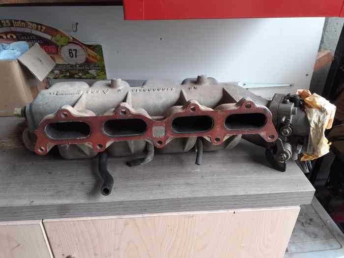 Pipe admission clio 16s