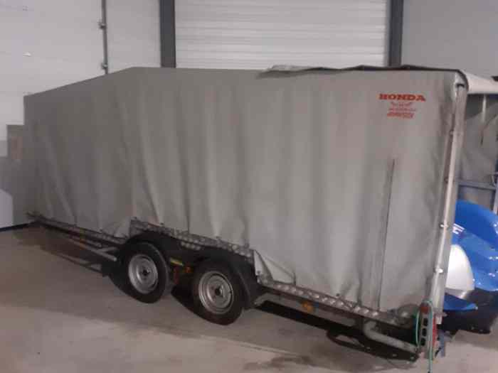 Remorque porte voiture bachée