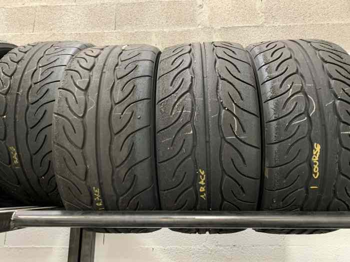 Pneumatiques YOKO & PIRELLI 1