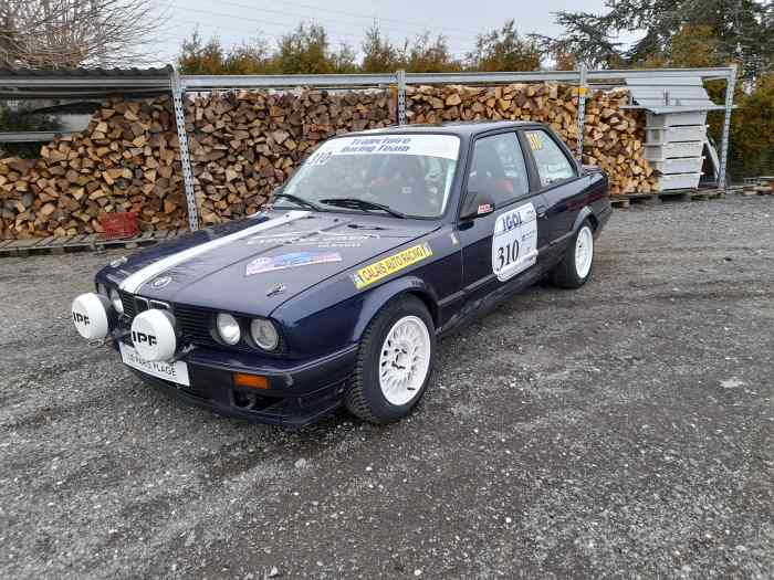 Bmw 318is 0