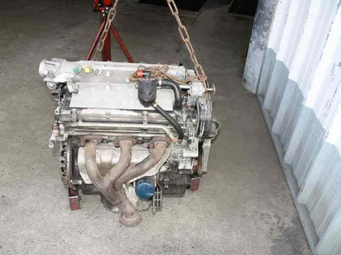 ALFA ROMEO Moteur V6 24 SOUPAPES 0