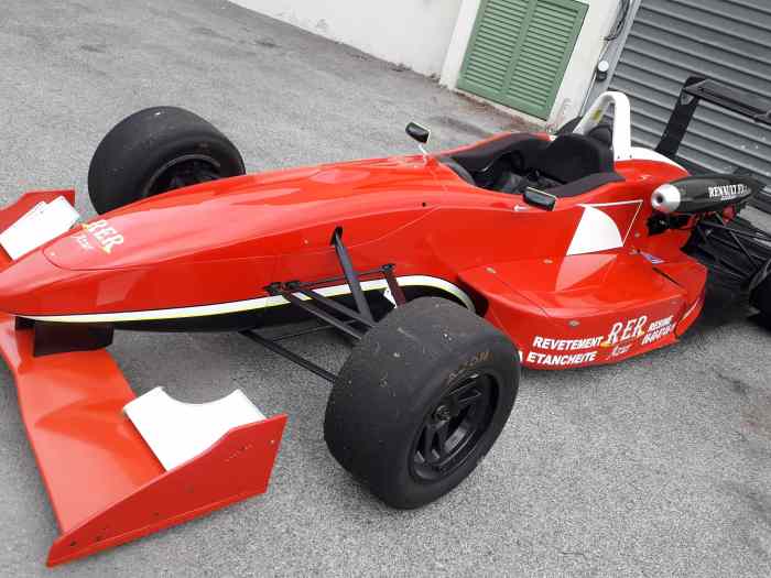 DALLARA F300 RENAULT SODEMO