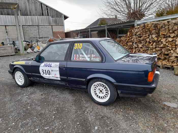 Bmw 318is 1