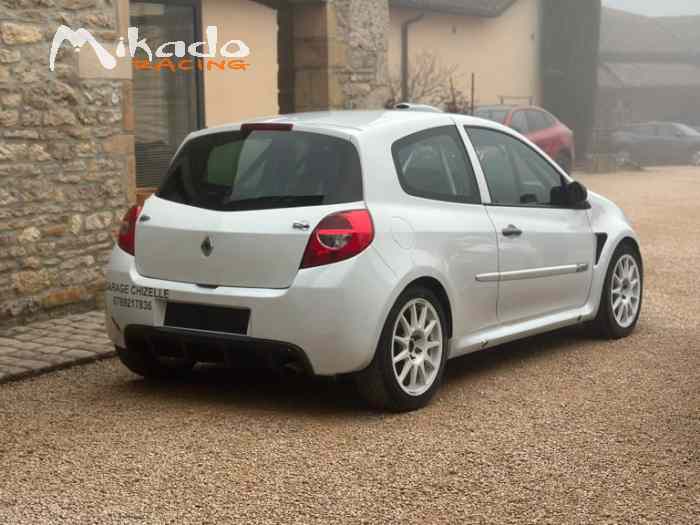 LOCATION 208 R2 EVO / CLIO R3 MAX OU CLIO RC5 4
