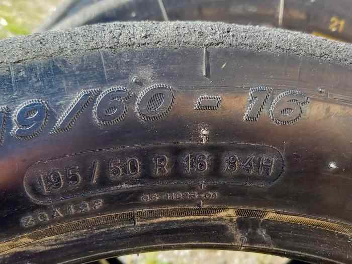 4 Michelin R21 19/60-16 3