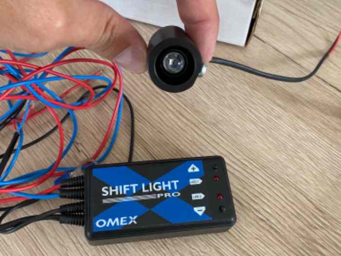 Shift light omex pro + led pièces et voitures de course à vendre, de