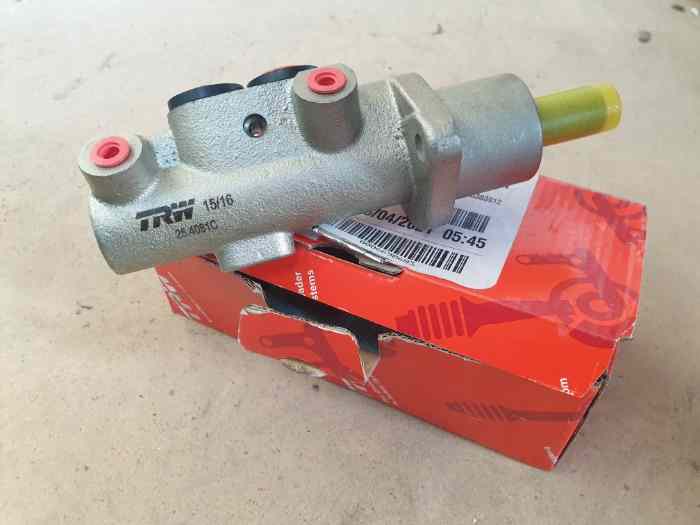 kit suspension PEUGEOT SPORT + freins 106 / saxo NEUF 2