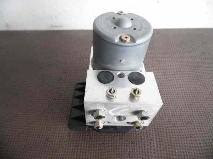 UNITE HYDRAULIQUE ABS 99635575540 PORSCHE 996 3,4 CARRERA 4 PSM 5