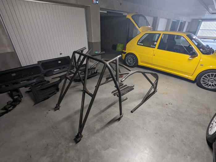 Arceau matter Evo2 Peugeot 106 homologué FIA 4