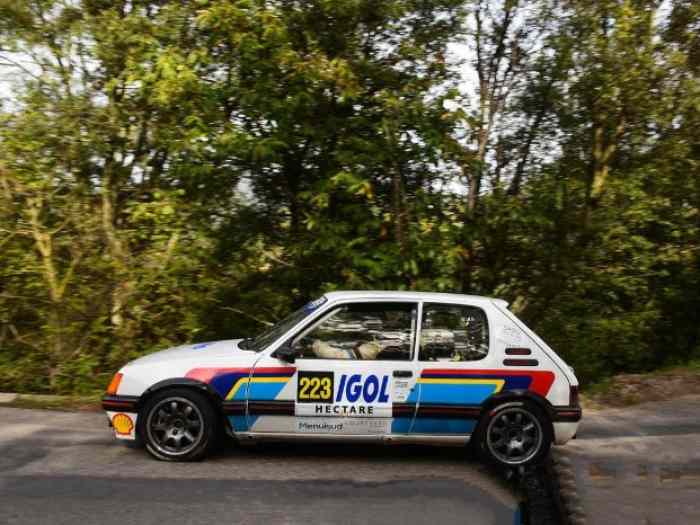 Location Rallye VHC 205 gti GR.A