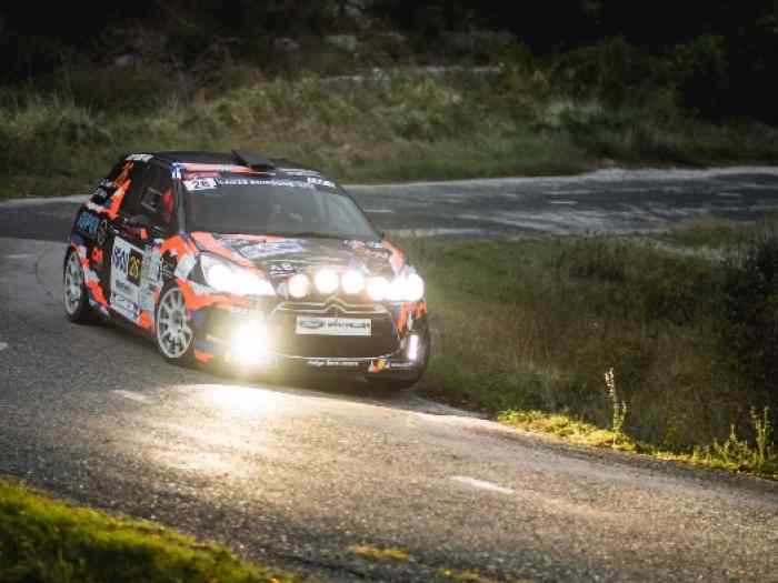 Vraie Citroen DS3 R3 Max 3