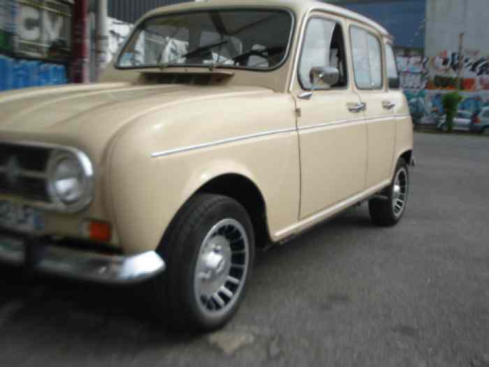 renault 4L 0