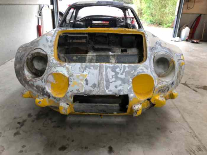 Coque Alpine A110 à restaurer 2