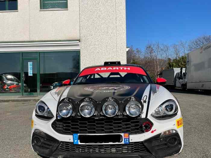 ABARTH 124 R-GT - 2018 World Gt Champion- 1