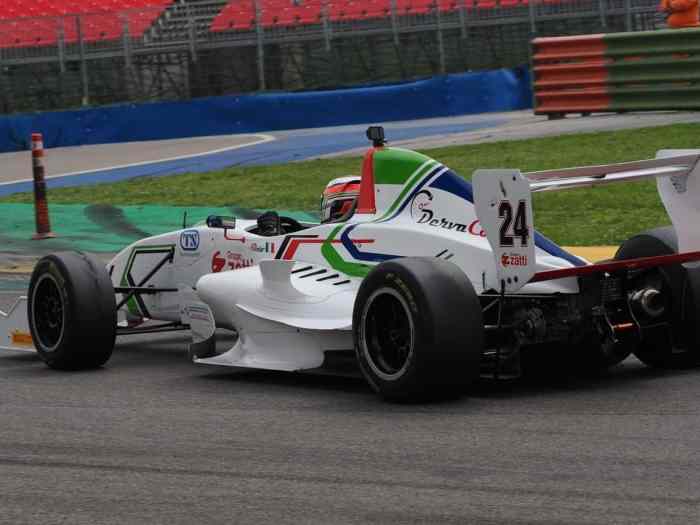 VENDU - Formula Renault Tatuus 2.0 updated 2008 1