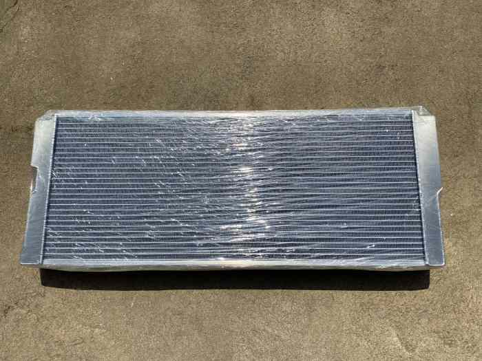 Citroen DS3R3/R3Max Peugeot 208R2 Radiateur Eau 0B1264712A aluminium nouveau 0