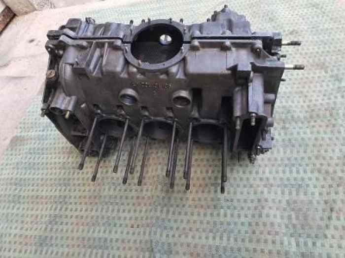 un bloc moteur porsche 911 2.4S 911/53 1